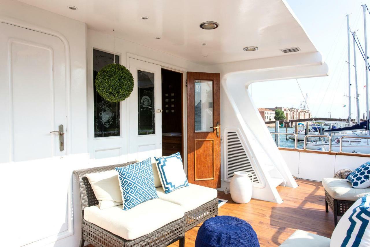 Yacht Sarah Venezia Ξενοδοχείο La Giudecca Εξωτερικό φωτογραφία